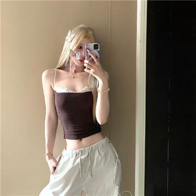 禁足少女罗曼史